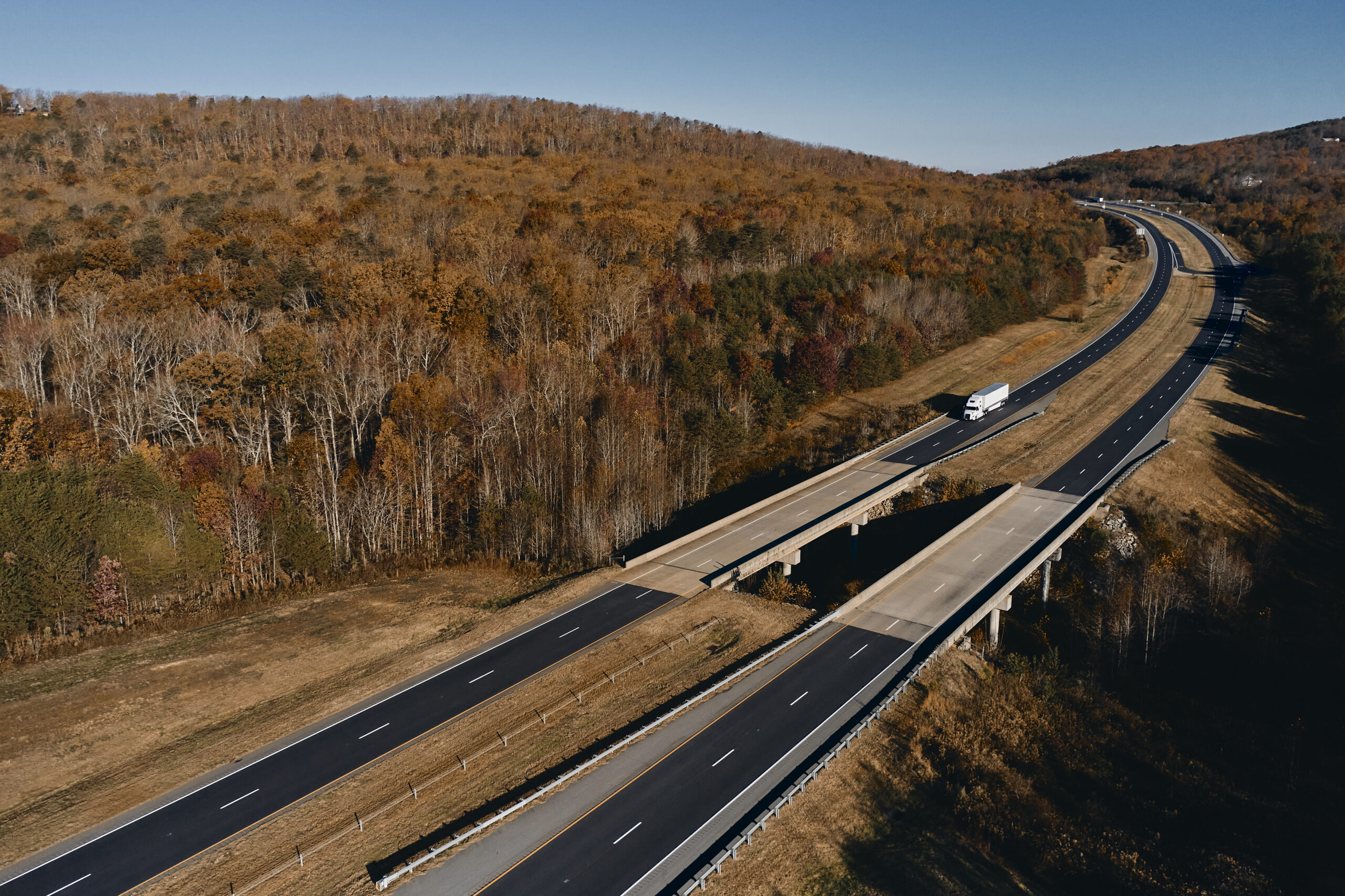 Trucking Asset Brokerage Hybrid Model Benefits